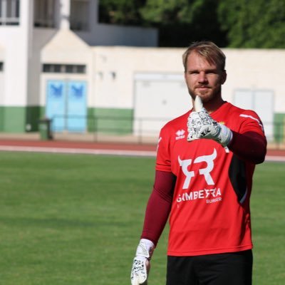 Actualmente jugador del Lorca deportiva antes en : Linares Deportivo , CS Puertollano , CD Ejido 2012 , Real Jaen CF , Málaga CF