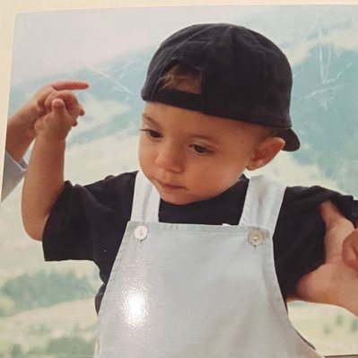 carloagostinel2's profile picture. Co-Founder @novaholdings