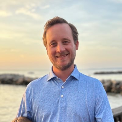 Personal wealth management for retirees & the soon-to-be retired • Senior Financial Advisor & Partner @finsynhouston • Dad & husband • Tweets ≠ advice
