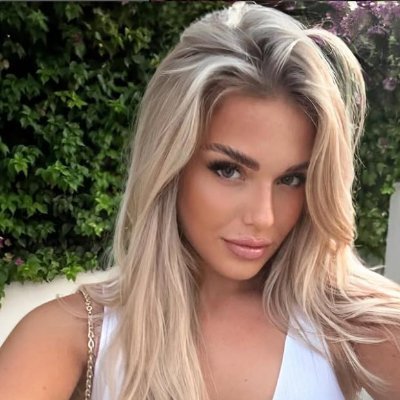 emily54567453's profile picture. 