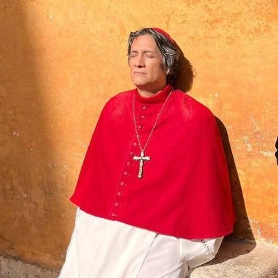 bertasv4see's profile picture. conclave (2024) enthusiast