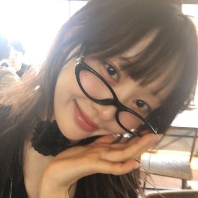 I like vampires, horror stuff, twin peaks, loona/red velvet/dreamcatcher (Not a kpop acct) i like to chat!
🇧🇷 THEY/SHE • 25 • eng/pt/中文