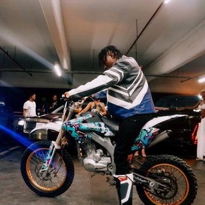 N0tBambe's profile picture. Music lover
Lyrics to be precised
