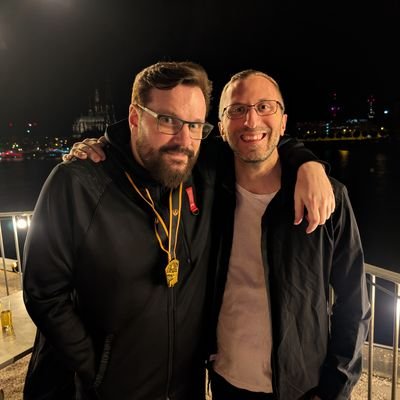 Streamer & Katzenonkel, Anime, Sport und Gaming
#Twitch
Stille Wasser sind tief.