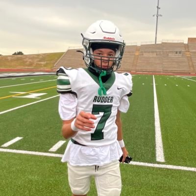5’6-135 Rudder High School:Class of 2028 https://t.co/kIT2w0YZ7P Mine-(979) 985-7762 My Coach/Ezar-(214)729-0841 tyrone.rush15@stu.bryanisd.org