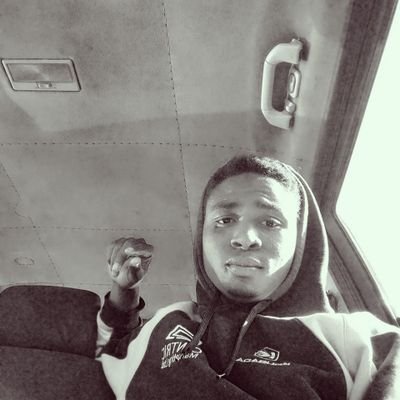 Crypto Trader 💰..Aspiring web developer 💻 | Soccer athlete ⚽ | Growing mentally, spiritually & financially ✨ | Soft energy, strong focus 💯”