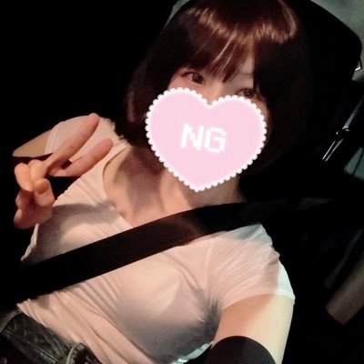 平成2桁。ショートヘア。ミニスカート。下半身ムチムチ。根は真面目だけど好奇心が💕どMらしいです💦素敵な出会いがありますように🍰|偽物報告多数受けています。騙されないでくださいね。 #トランスジェンダー #男の娘 #女装