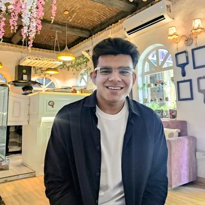 harshit_painuli's profile picture. 