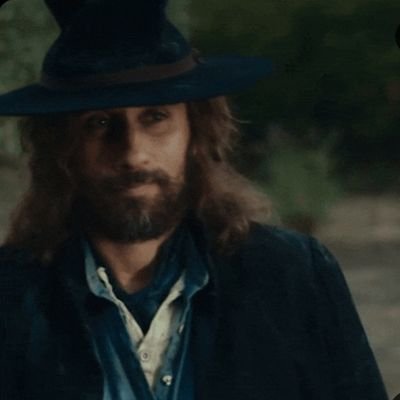 Cauboy de barrio 🌃. Señora, caballero: ¿no tendrán un litro y un piti? 🍺🚬