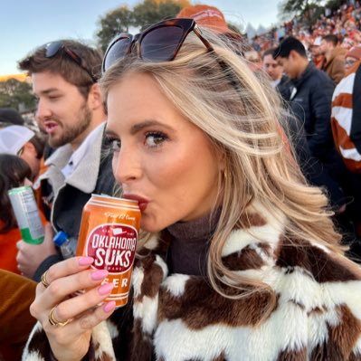 Talking Texas football @OnTexasFootball, @Moving_Goalpost • otherwise @WFAA • @UTJSchool 🤘🏻• I’m probably being sarcastic