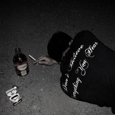yuosf54321's profile picture. 