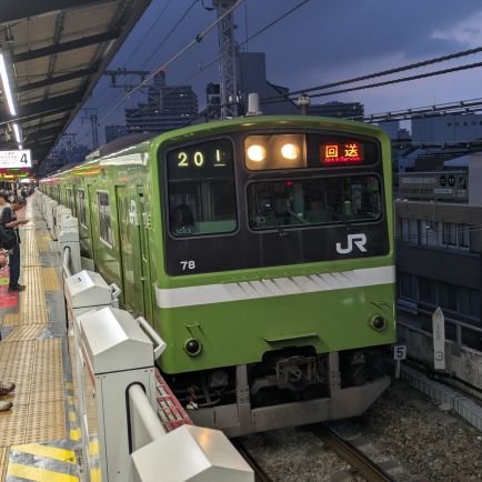 関西人のあかつきです。
🟩201系🟩が大好きでした!
暇な時はnゲージいじったりしてます。
良ければYouTubeやってます!
見てください!
2
0
1
系
🟩
お
つ
か
れ
様
で
し
た
!