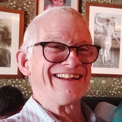 lee93594's profile picture.