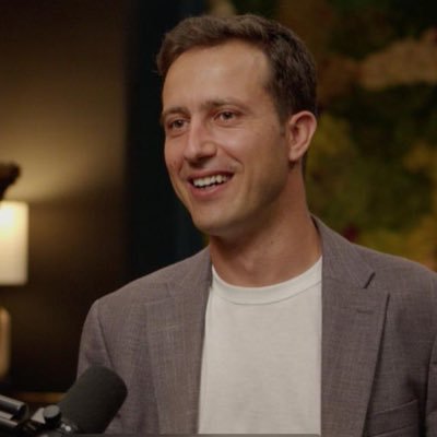 Producer/Correspondent at @AsharqNews. EX international affairs correspondent at @2MInteractive . My views are my own - Email me: azouz.allilou@basharq.com
