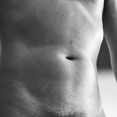 Naughty but discreet mature married dilf. Open & Curious 40+. Hubby next door! Dilf bod. Door and DMs always open. Please like and share. Xx
🔞 🇬🇧