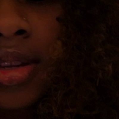 cosmogyyaal's profile picture. 