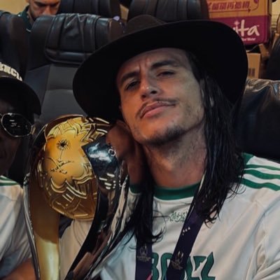 Weezy1416's profile picture. 