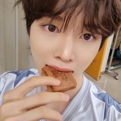 46etBmKFwgkzjag's profile picture. ・
RIIZE🦌
・

・