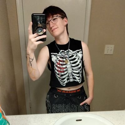 CanonicallyAce's profile picture. Hella gay, hella ace♠💜🌈 No place for judgement here so take yours elsewhere, preferably a deep hole far away.