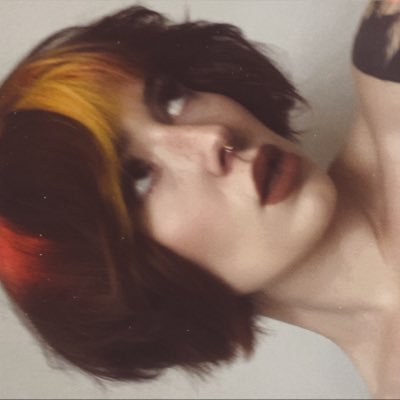 ♡ hot mess express ♡ hairstylist ♡DMs are a wasteland • send $$ if you want my attention ♡ venmo ; niikidyed ♡ https://t.co/RuMzxA2zIl