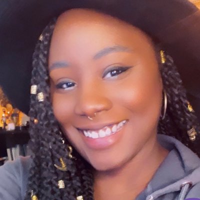 #EACreatorNetwork 🎮 @aloebud Ambassador 🌱 Twitch Affiliate 👾 @MadhousePuddins Member 🔪 @BiPOCAwards Staff ✊🏾 #TwitchBlackGuild