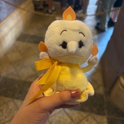 raryuroru's profile picture. 🥀にお熱 BBカンパニーの皆様🫶🏻無言フォローごめんなさい！壁打ちでかなりうるさい社会人オタク  四季の会🔰 🔑→@lum_bab2525