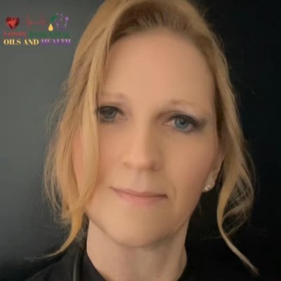 Nurse 30years👩🏼⚕️Goodwill Global Ambassador🌎 Married, ✝️ 2 kids chronic illnesses survivor, helping others with chemical free living👑💎