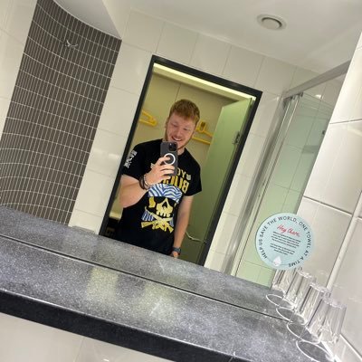 DylanBirks8's profile picture. The Reds and Graps 🟢🟡