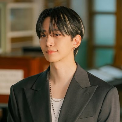 (っ◔◡◔)っ 🌻 Penpen International 💛 Profile
