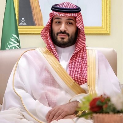 وَلَا تَحْسَبَنَّ اللَّهَ غَافِلًا عَمَّا يَعْمَلُ الظَّالِمُونَ ۚ إِنَّمَا يُؤَخِّرُهُمْ لِيَوْمٍ تَشْخَصُ فِيهِ الْأَبْصَارُ