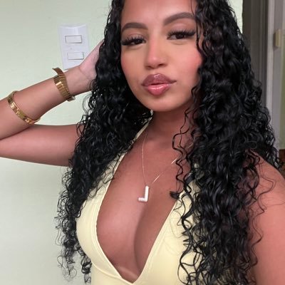 ferrari__ju's profile picture. Mãe da Liz 💜 24/07