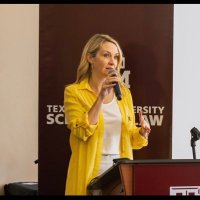 LISA CLINTON (@bitprimix) 's Twitter Profile