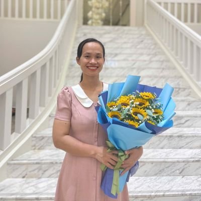 Mình là Vân, công việc chính là Kế toán.
Là Đại lý Adeva cung cấp các sản phẩm có thành phần từ trái nhàu.
Thích nấu ăn, đọc sách và luôn hướng đến sự tử tế.