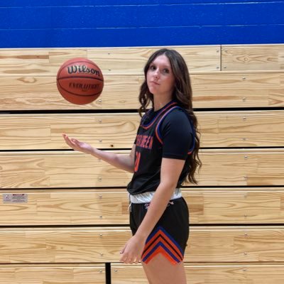 C/O ‘27 l 5’10 SF/PF/C l 3.9 GPA (unweighted) l Silver Creek High School l #23