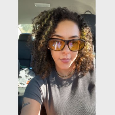 🤙🏽🤌🏽🤏🏽🖖🏽 ╹YummyHead2Toe!╹ ^JEM^ Mother/♪SINGER/Producer/CozyGamer✩ ♡CoolBeansxChillPillz♡ #DiscoTetris 🪩👾 *LupeFiascoxChristinaMilian STAN Account*