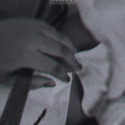 pretty_ariike's profile picture. BSc food science / pedicure and manicurist 🎀/ A vendor for quality fashion items / unilorite ☺️/ Muslimah 🧕🏽/ 💙lover