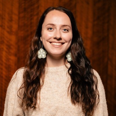 LogieeBurd's profile picture. 