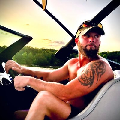 Zackbgregg's profile picture. fight one more round ,do it one more time , play one more quarter . Push yourself farther each time .... To become a champion