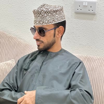 إن لم تكونوا أوفياء ، فلا تعبثوا بقلوب الأنقياء ... ❤️