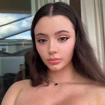 jakaramitchelle's profile picture. Not everyone can handle this much spice—but you’re welcome to try 🌶️😏.
