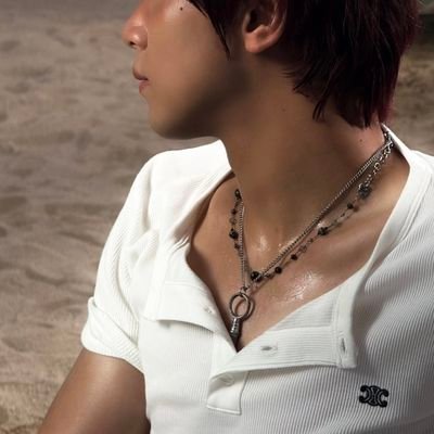 ryo suzaki ♡ // IIv // DEPTH // TASTE