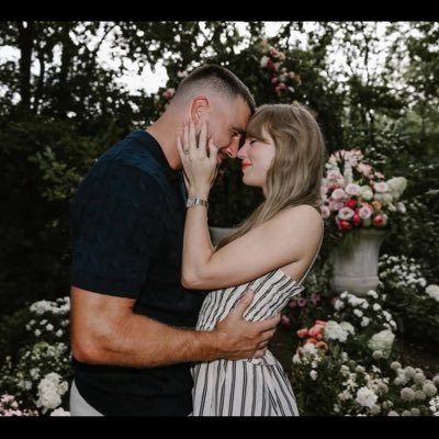 MiriamGreenz's profile picture. #ProtectWomen #bansoffourbodies #mybodymychoice  #VoteBlue #BlackLivesMatter