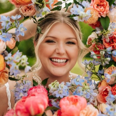 steph_neast's profile picture. pt, dpt