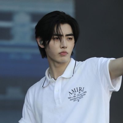 yjjzzn's profile picture. ❁ͯ꒰ॢ•‧̫•ू⑅꒱ ͟͟͞