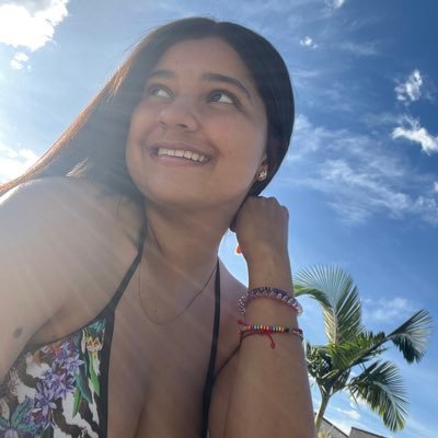 Soy orgullosamente PEREIRANA❤️💛🌟 Y  Enfermera👩🏽‍⚕️