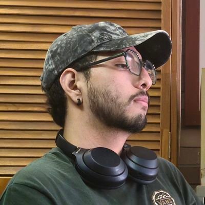 Comunicólogo / Obrero de la palabra / Redactor