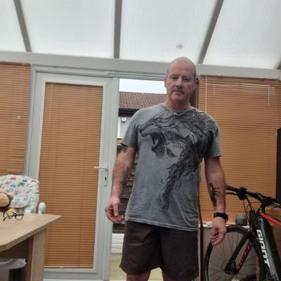 Father , grandfather and catdad . Anti woke , anti Islam . 🇬🇧🇺🇲