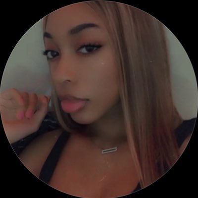 ⟡a hidden gem⟡ | just 4 fun💕 | deleted at 50k | 👩🏾❤️💋👩🏽 | XL pussy