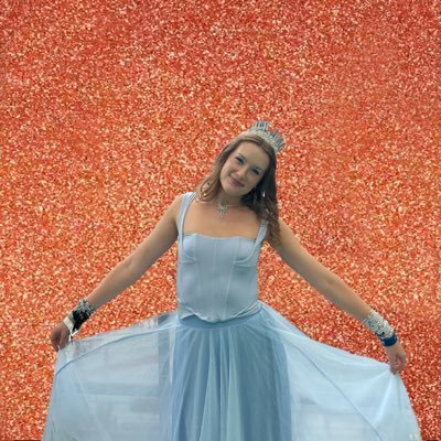 just me yapping about how much I love @taylorswift13 25 • swiftie since debut • eras vegas & milan • med student • TN x 21!!