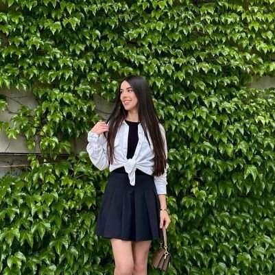 CAP716BufNY's profile picture. Fashion 👗 | Beauty 🕶️ | Skincare 💄 | 

Content creator 📸 | US collab 🇺🇲